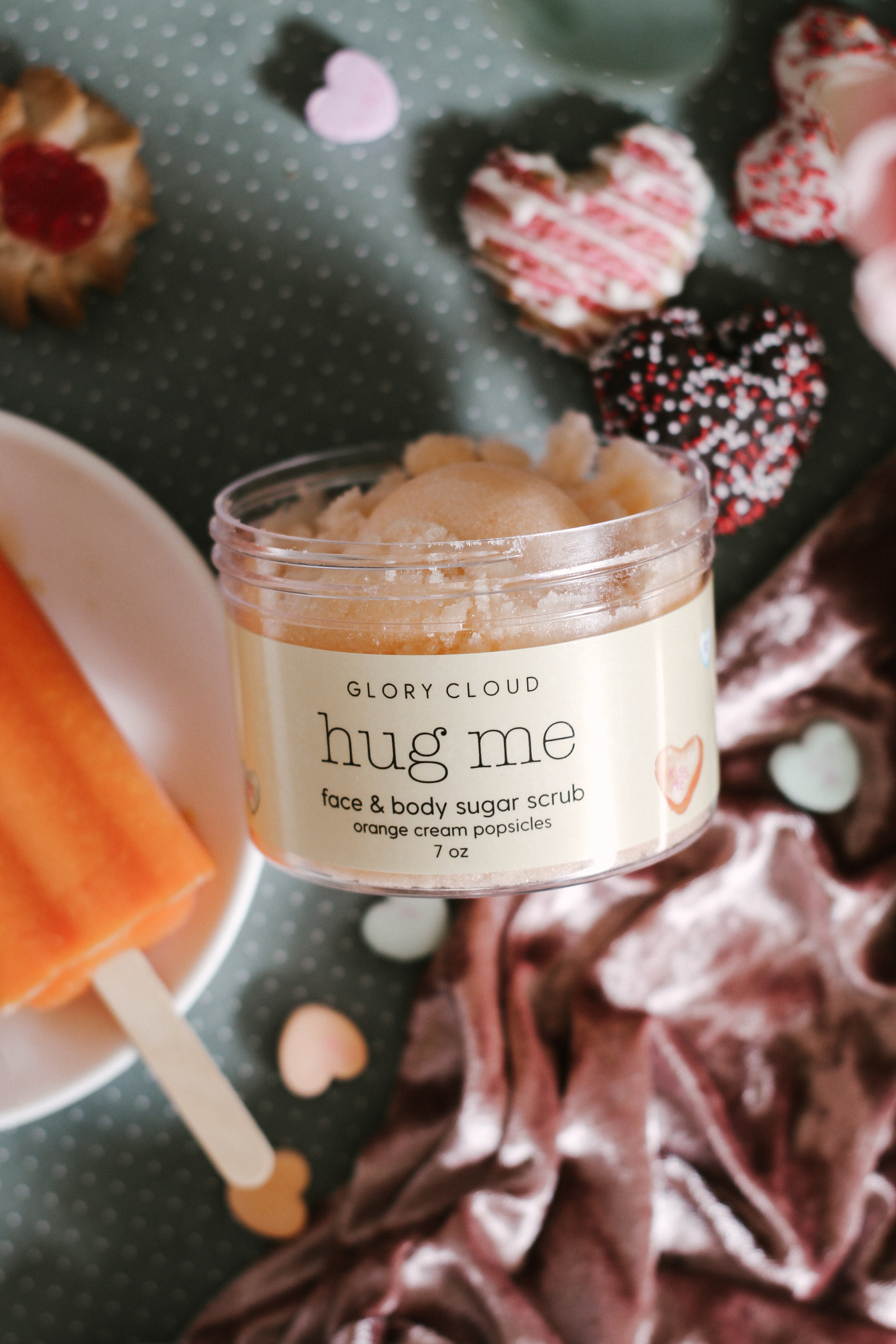 Hug Me - Cloud Scrub